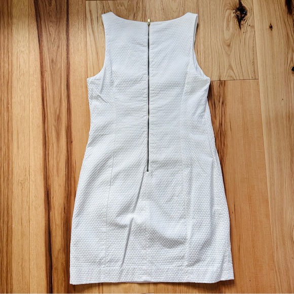 Lilly Pulitzer Gabby Shift Dress in Resort White w Gold embroidery sz 4-like new - Picture 10 of 16